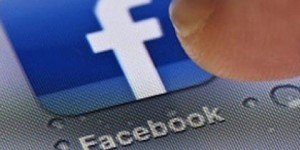 Facebook gana la batalla en los móviles