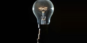 ¿Thomas Alva Edison inventó el foco? No estoy seguro de eso